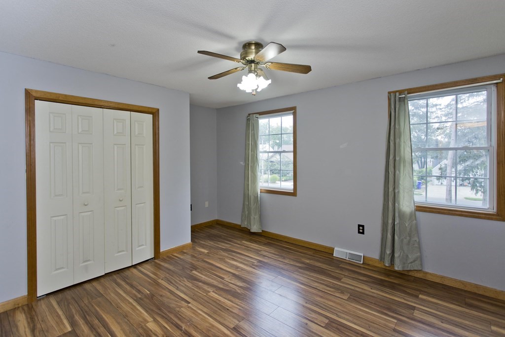 36 Osborne Terrace Springfield, MA 01104 - Photo 24 of 40
