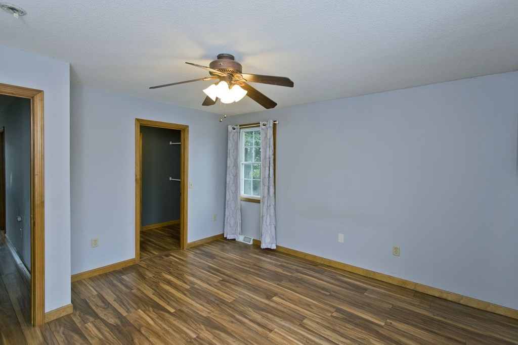36 Osborne Terrace Springfield, MA 01104 - Photo 27 of 40