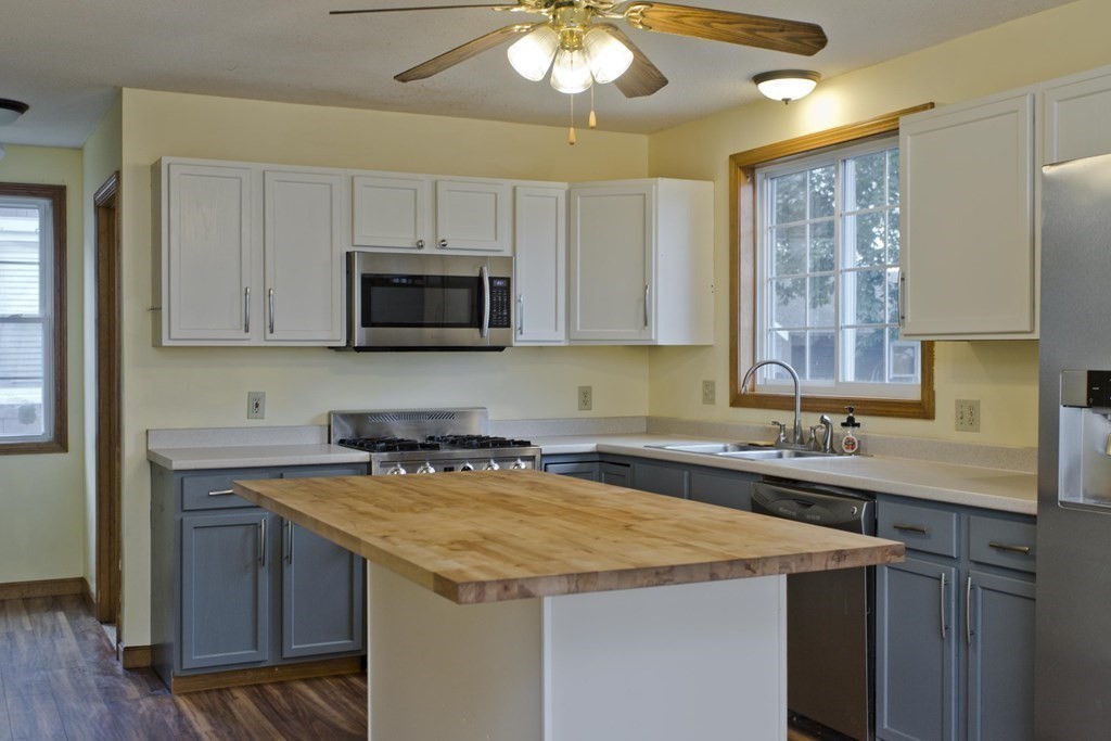 36 Osborne Terrace Springfield, MA 01104 - Photo 6 of 40