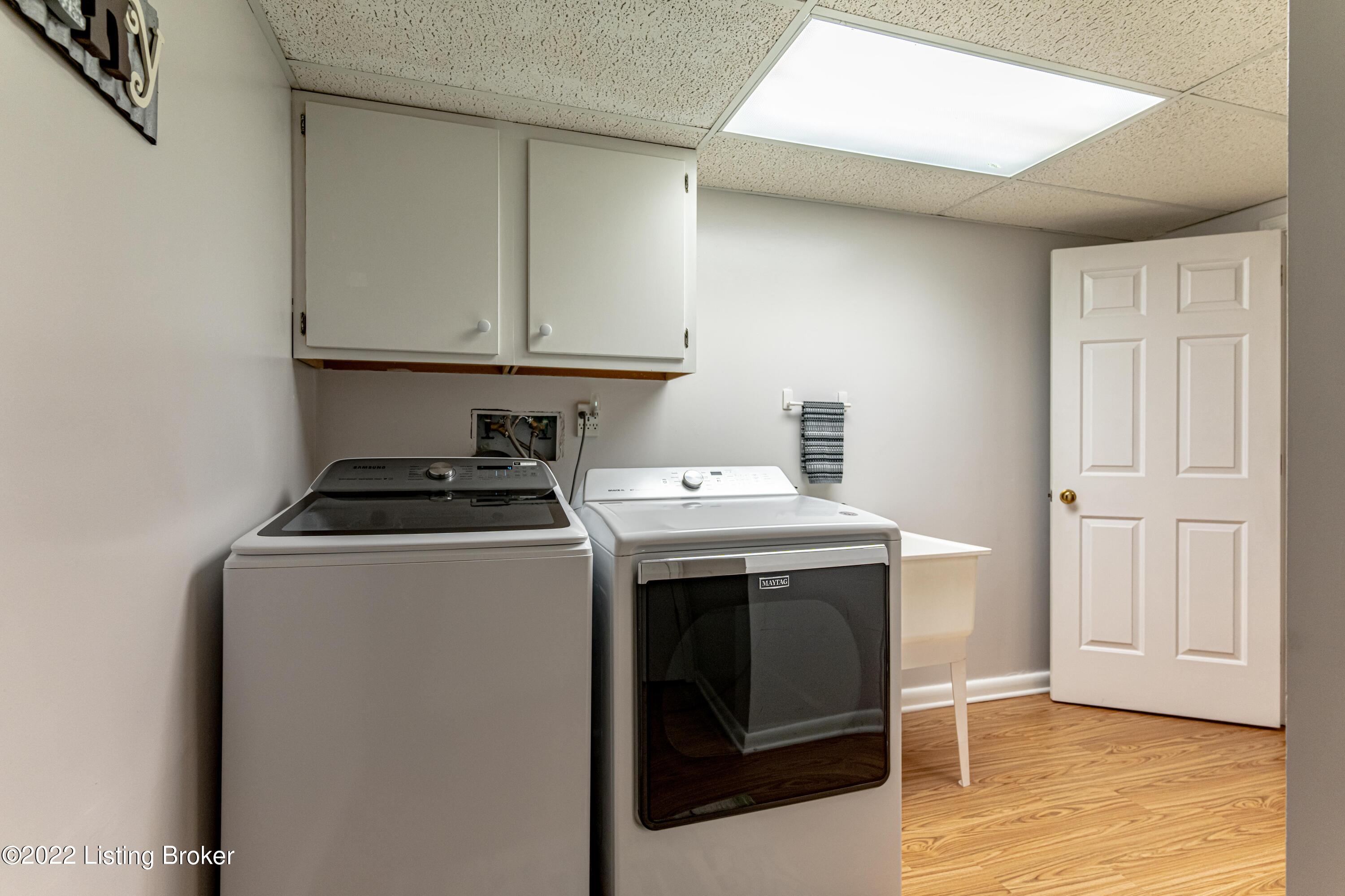 905 Ramsgate Court Louisville, KY 40299 - Photo 55 of 68 DSC06217