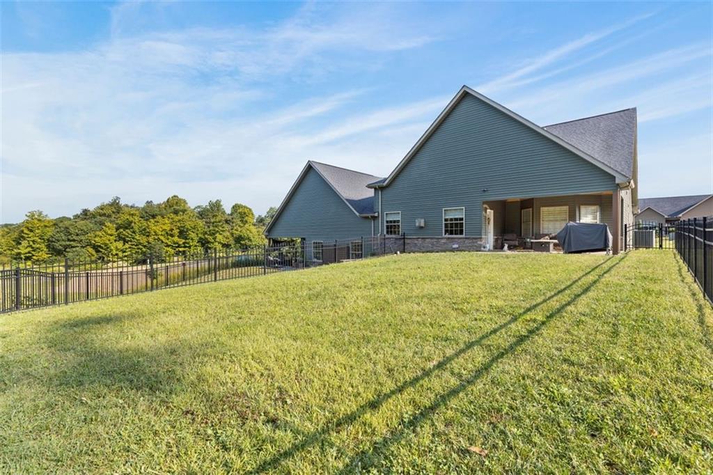 113 Hemingway Lane Coraopolis, PA 15108 - Photo 37 of 44 a front view of house with yard