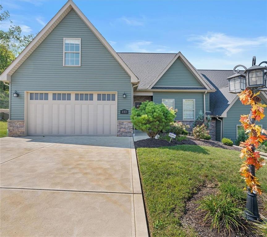 113 Hemingway Lane Coraopolis, PA 15108 - Photo 39 of 44 front view of house with a yard