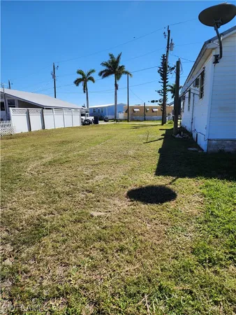 $187,000 | 3868 Coconut Drive, St. James City, FL 33956