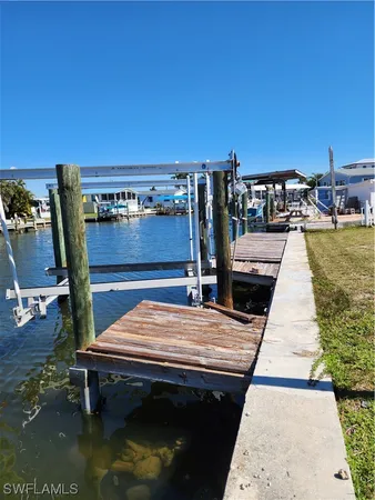 $187,000 | 3868 Coconut Drive, St. James City, FL 33956