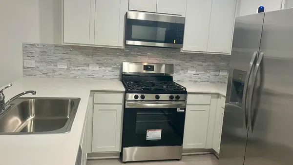 $1,995 | 9226 Speckled Trout Drive, Baytown, TX 77521