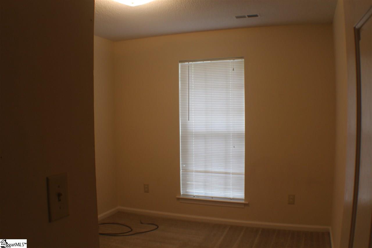141 West Fall River Way Simpsonville, SC 29680 - Photo 14 of 28 Gallery Image 14