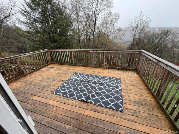 $335,000 | 96 White Roe Lake Road, Livingston Manor, NY 12758