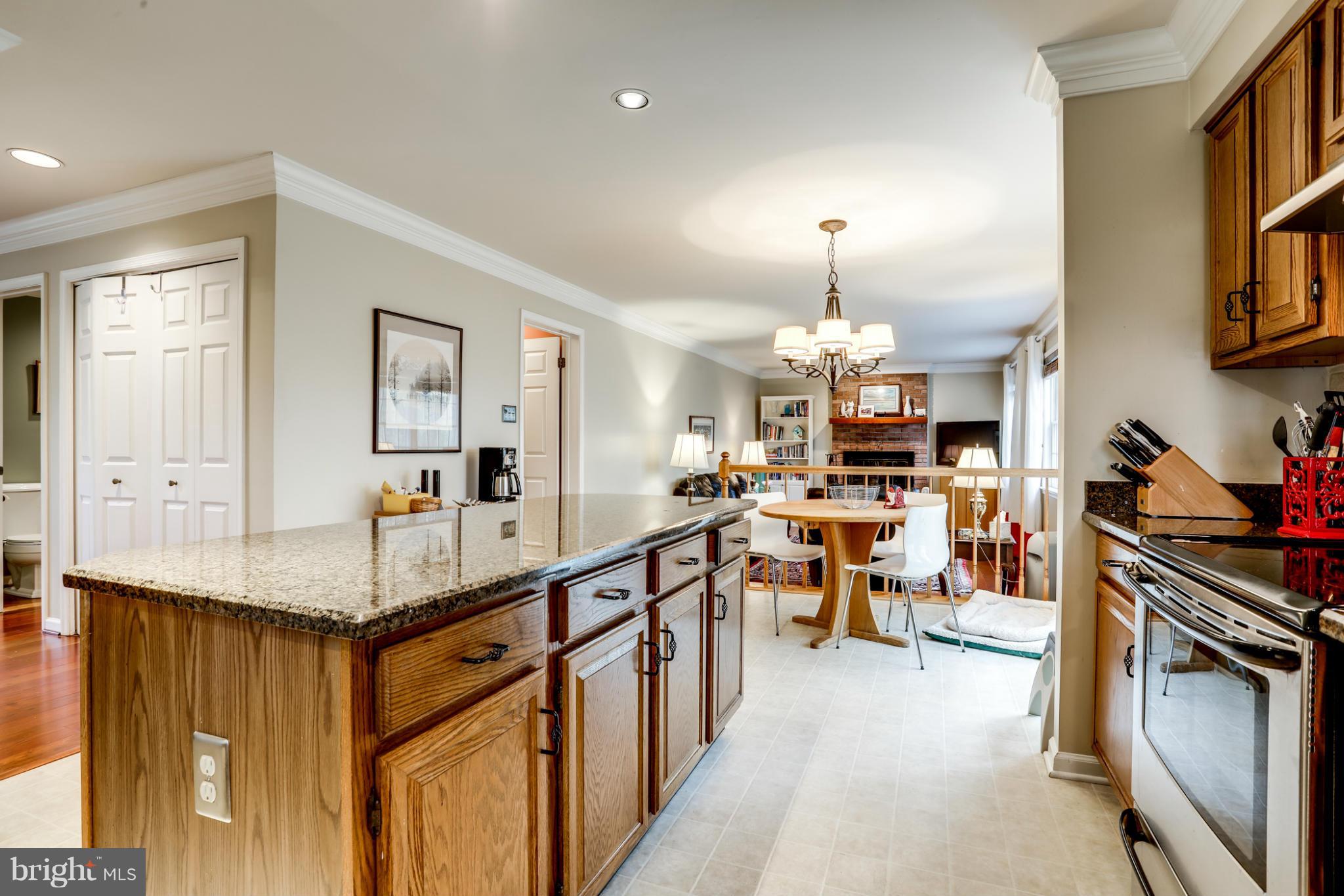 640 Gaither Road Sykesville, MD 21784 - Photo 8 of 28 Kitchen