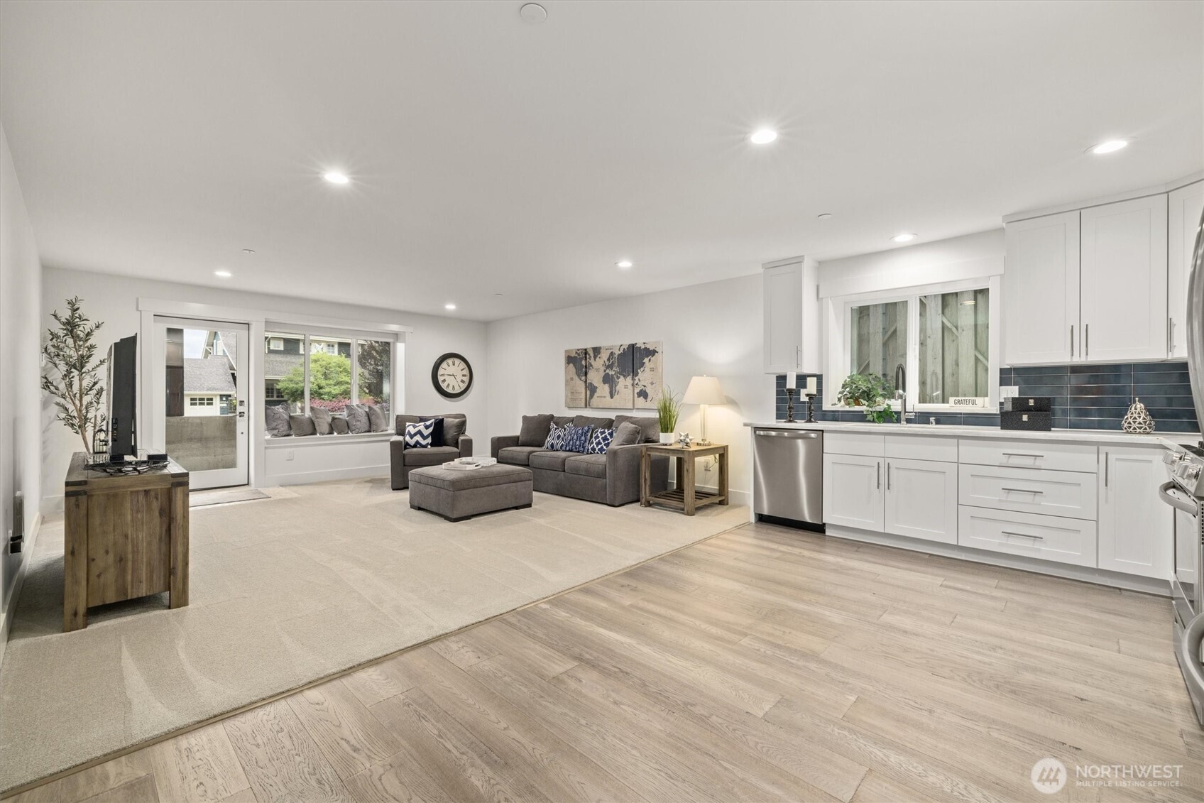 6921 55th Avenue South Seattle, WA 98118 - Photo 32 of 40