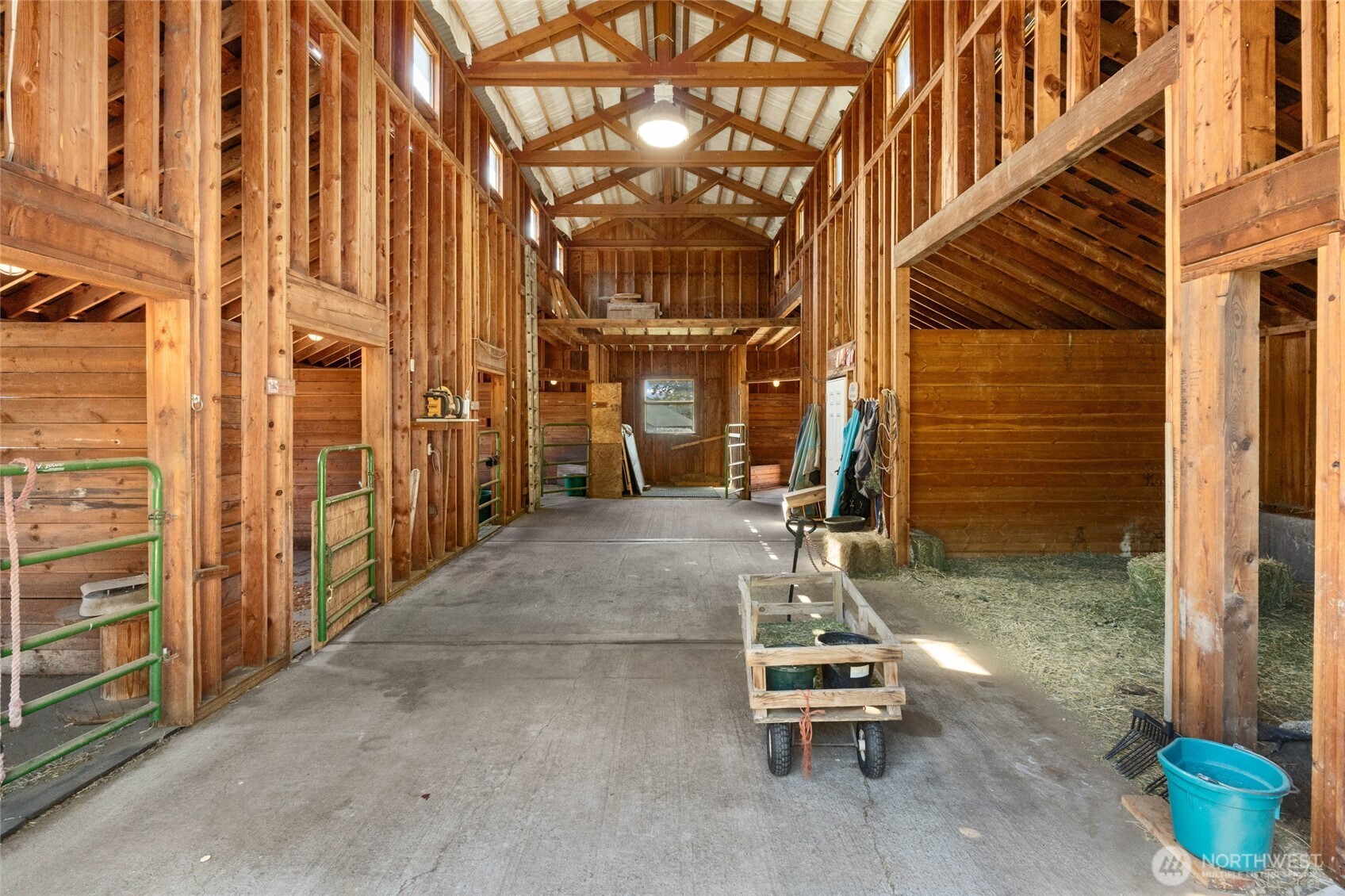 40 Happy Jack Road Curlew, WA 99118 - Photo 31 of 40 a car parked in front of a building
