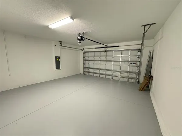 a view of a garage
