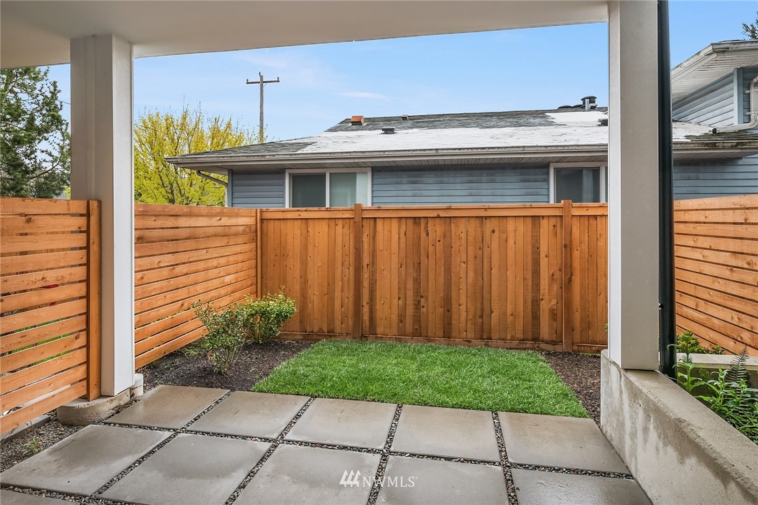 3905 Southwest Findlay Street Seattle, WA 98136 - Photo 21 of 24 Gallery Image 21