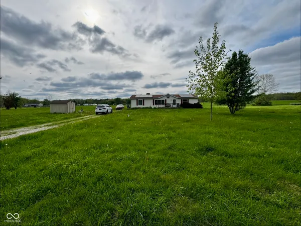 $160,000 | 4792 West Fall Creek Road, Crawfordsville, IN 47933