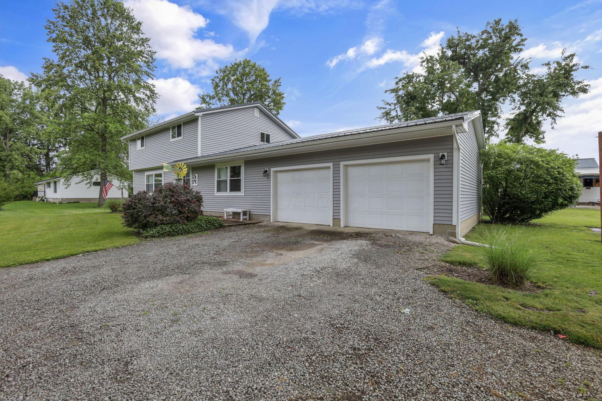 11750 16th Road Southwest Stoutsville, OH 43154 - Photo 41 of 74 Front exterior