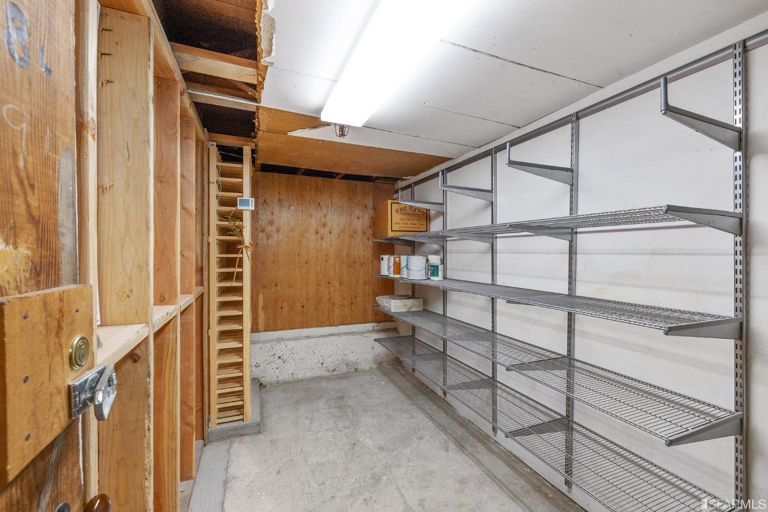 394 Elizabeth Street San Francisco, CA 94114 - Photo 31 of 33 a view of an empty room