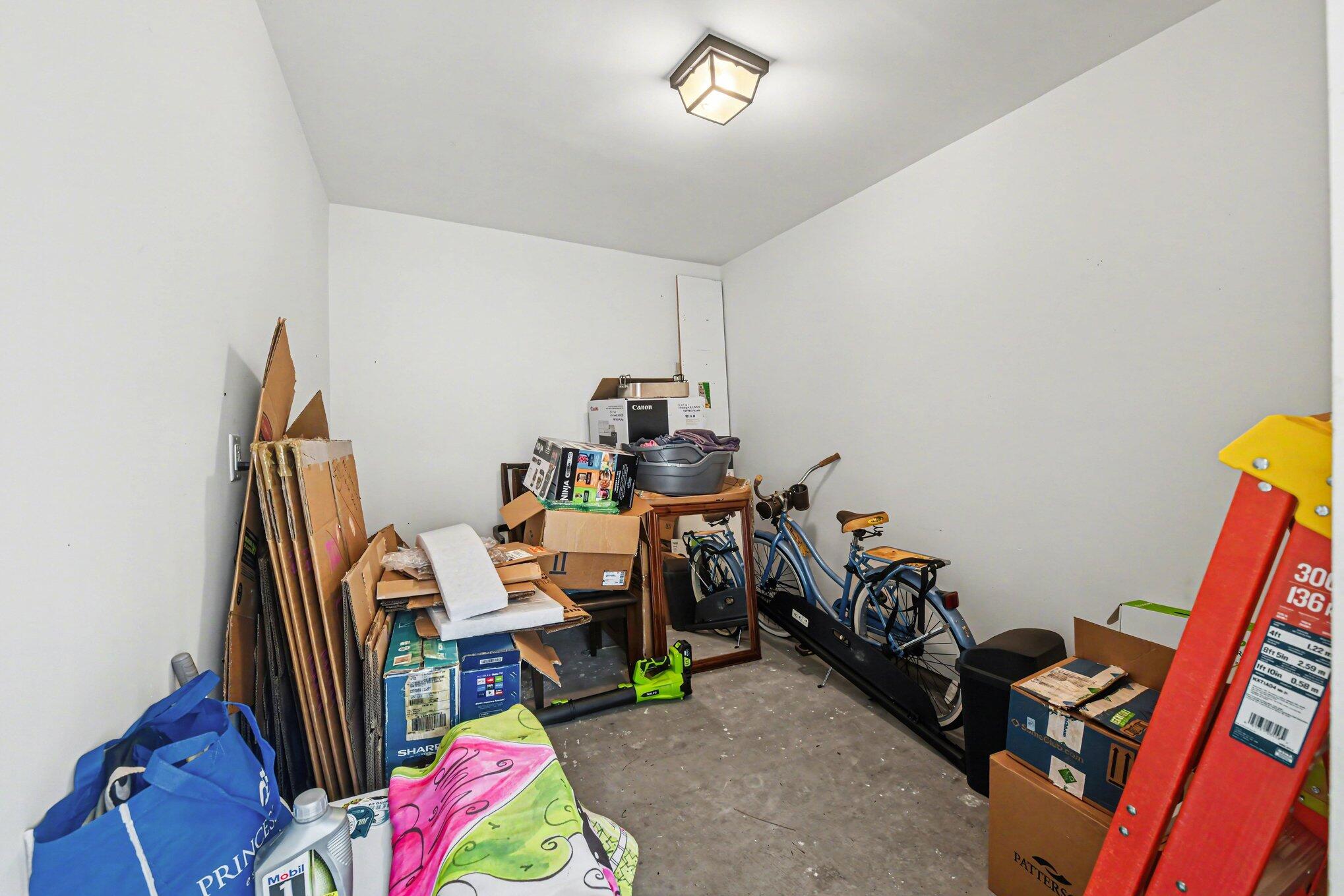 8045 Vermont Road North Charleston, SC 29418 - Photo 23 of 38 Exterior Storage Room