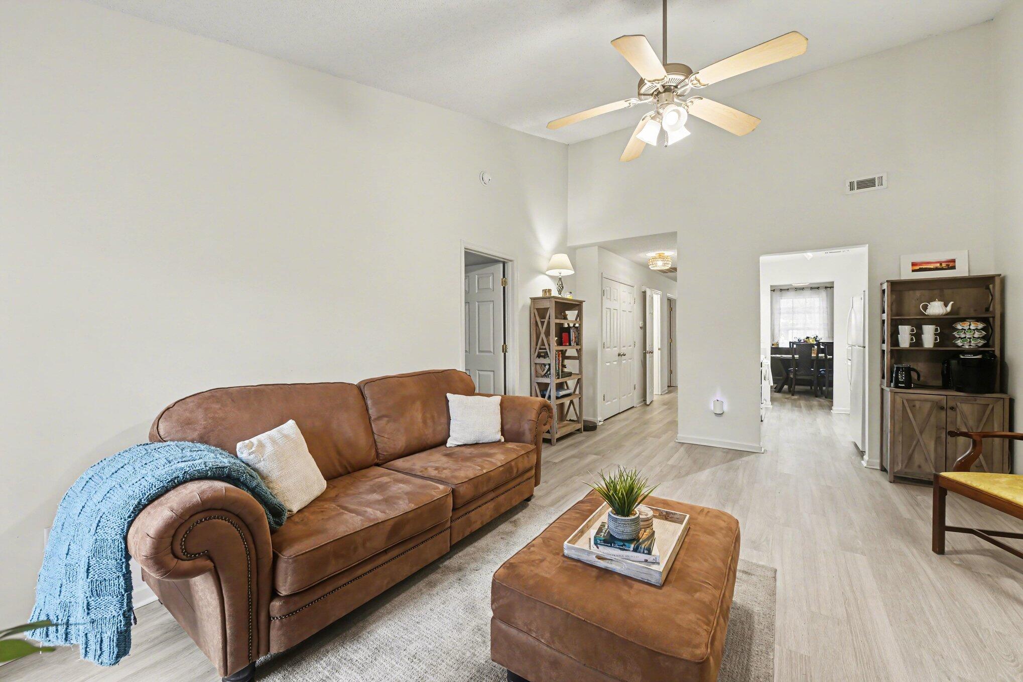 8045 Vermont Road North Charleston, SC 29418 - Photo 5 of 38 Living Room