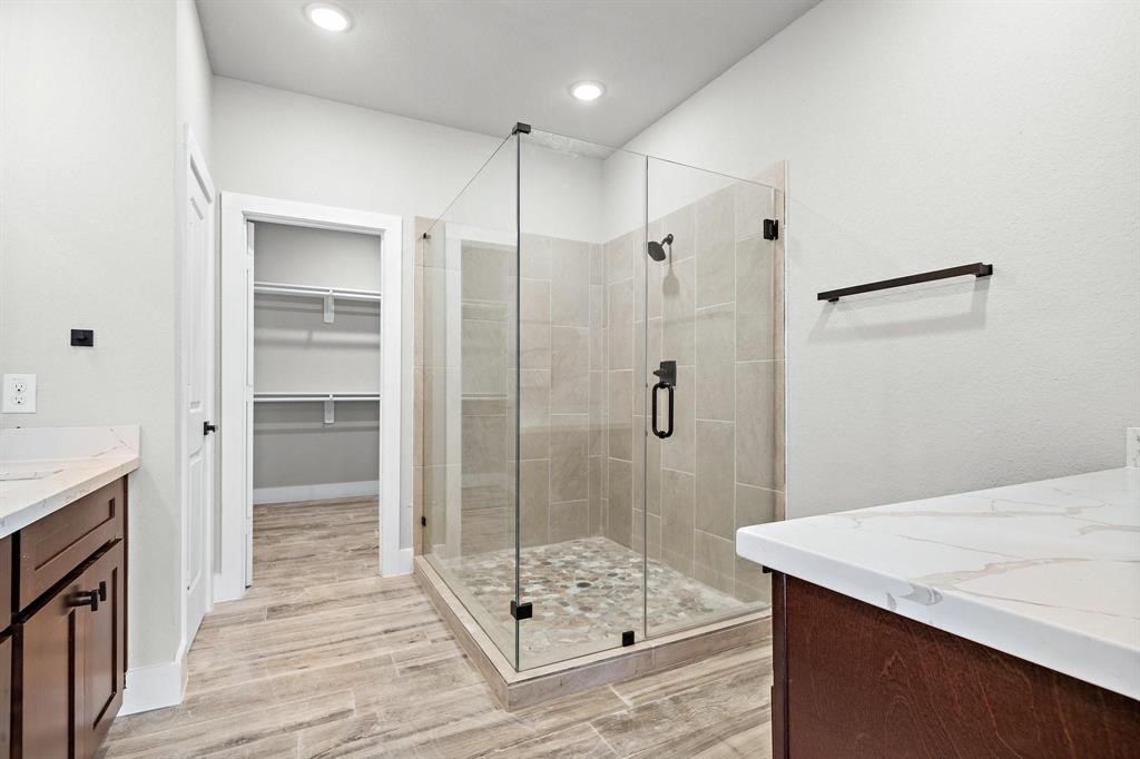 228 West 28th Street Houston, TX 77008 - Photo 11 of 23