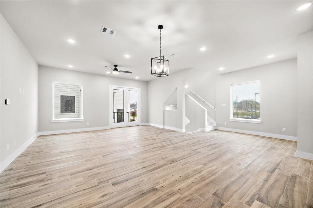 228 West 28th Street Houston, TX 77008 - Photo 13 of 23