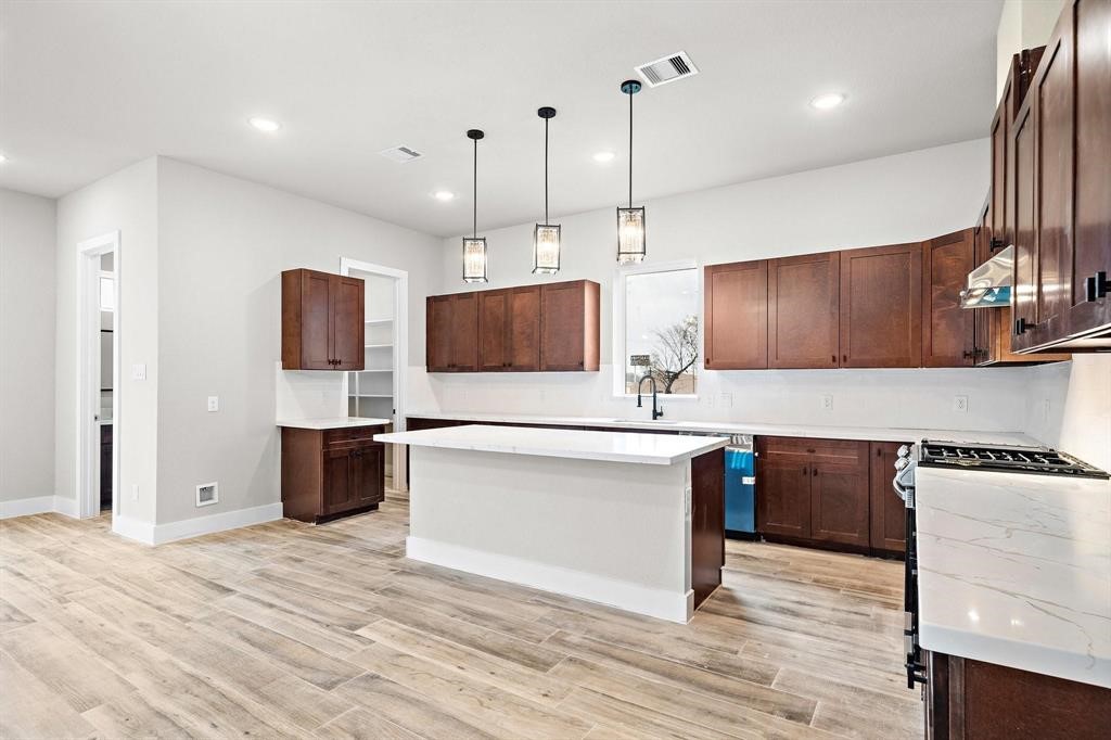 228 West 28th Street Houston, TX 77008 - Photo 14 of 23