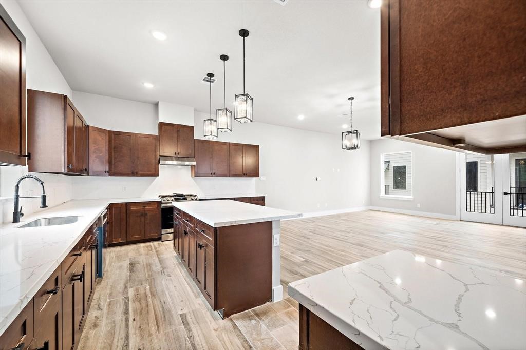 228 West 28th Street Houston, TX 77008 - Photo 4 of 23