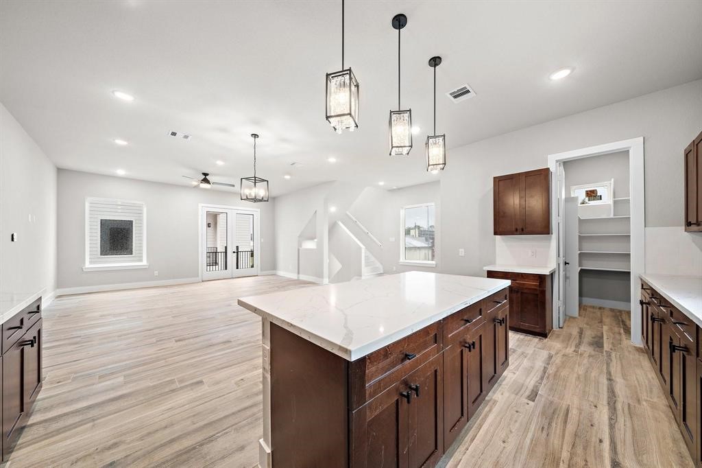 228 West 28th Street Houston, TX 77008 - Photo 5 of 23