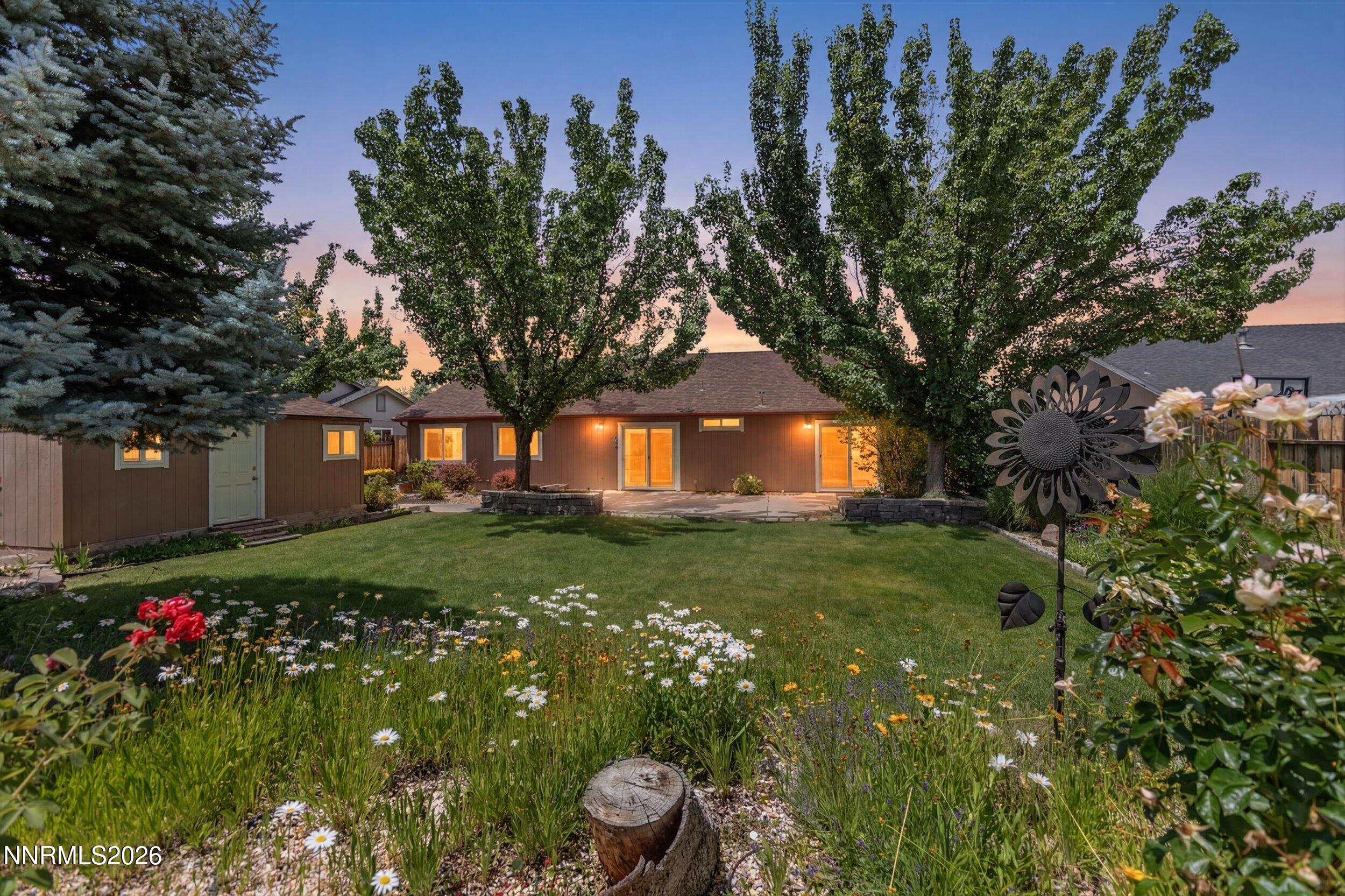 9830 Crystalline Drive Reno, NV 89506 - Photo 5 of 44 42-0Y7A3283.JPG_1