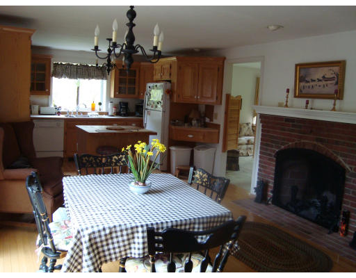 26 Little Muggett Road Charlton, MA 01507 - Photo 10 of 21 Gallery Image 10