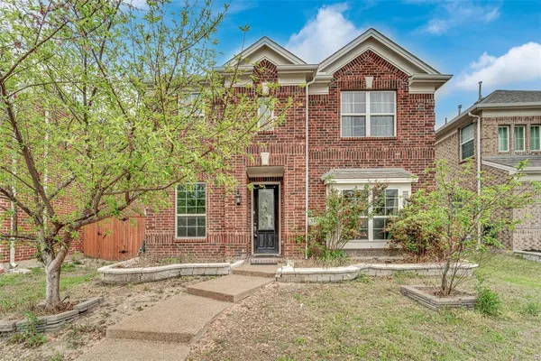 $2,600 | 345 Twin Creeks Drive, Garland, TX 75040