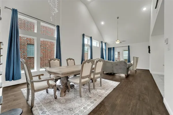 $2,600 | 345 Twin Creeks Drive, Garland, TX 75040