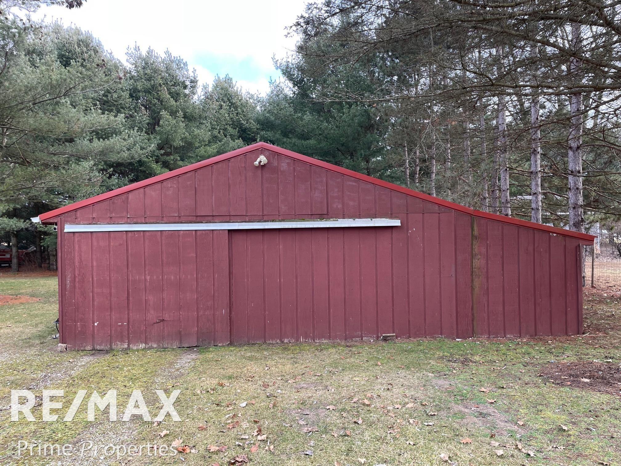 7279 Sheridan Road Millington, MI 48746 - Photo 30 of 42 50130729-99e253a2-4ab4-453a-bfed-1345bca02d52.JPG