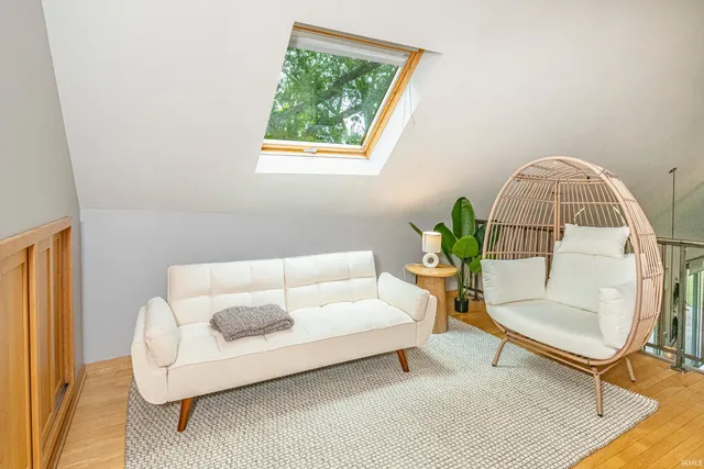 $3,400 | 612 North Kerry Drive, Bloomington, IN 47408