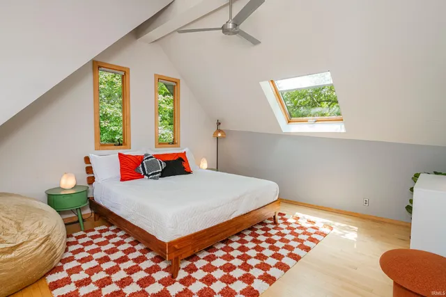 $3,400 | 612 North Kerry Drive, Bloomington, IN 47408