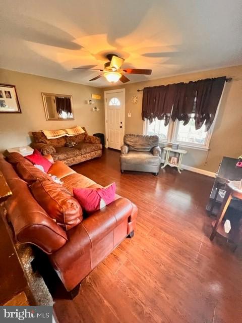 57 Lee Street Riverside, NJ 08075 - Photo 2 of 16