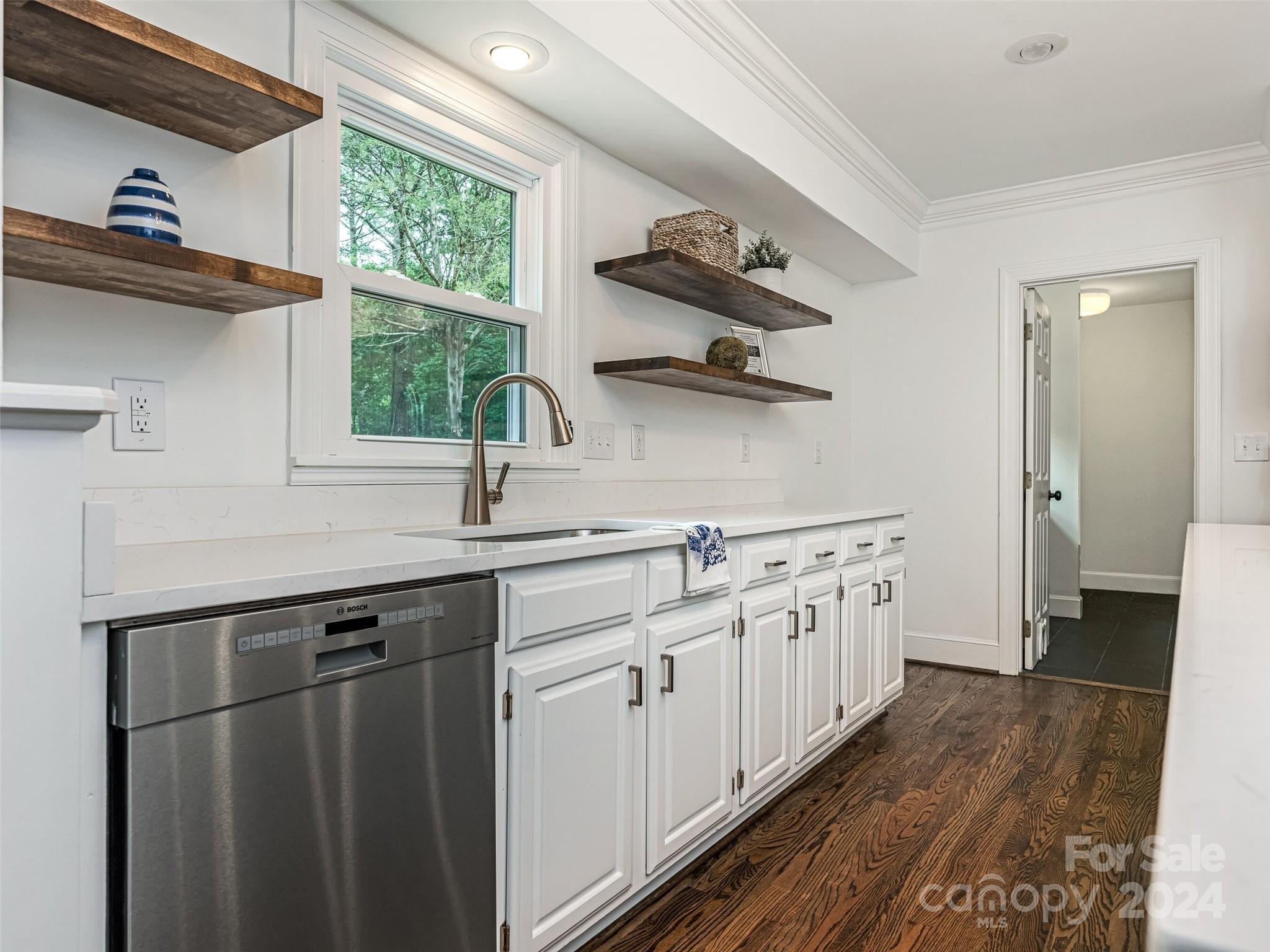 5326 Alexa Road Charlotte, NC 28277 - Photo 11 of 32 Gallery Image 11