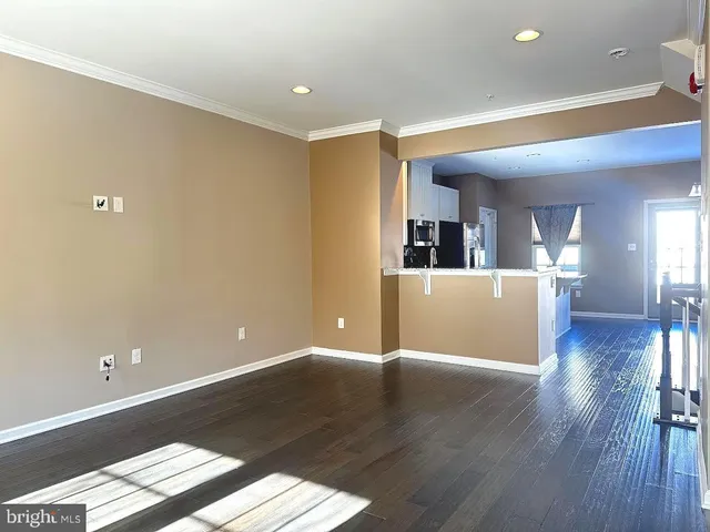 $2,950 | 353 East Hancock Street, Lansdale, PA 19446