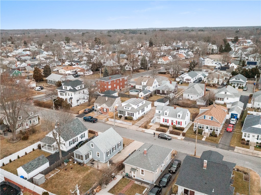 63 Clarner Street Pawtucket, RI 02861 - Photo 4 of 24 Gallery Image 4