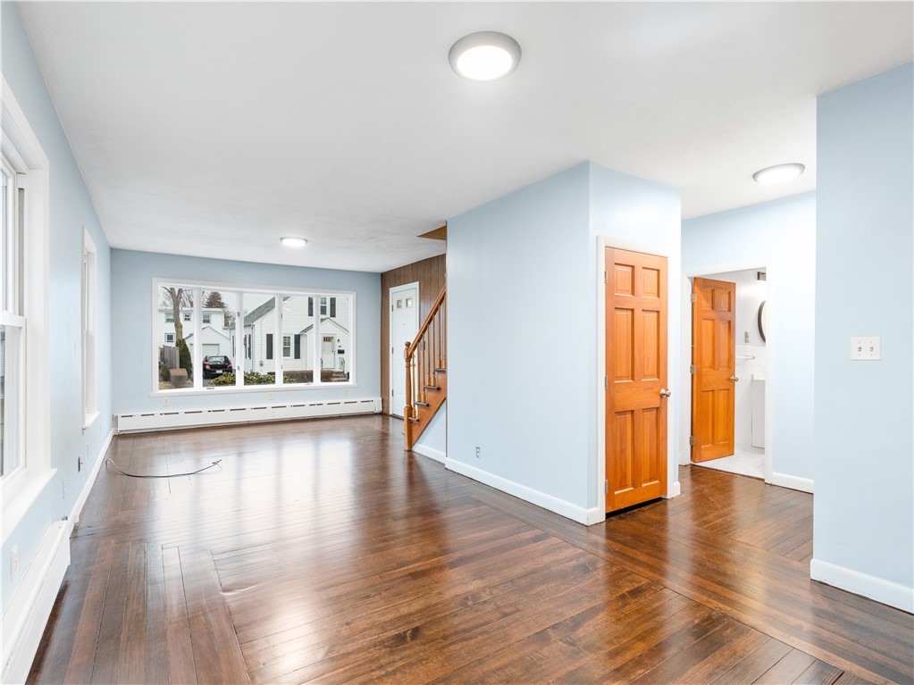 63 Clarner Street Pawtucket, RI 02861 - Photo 9 of 24 Gallery Image 9