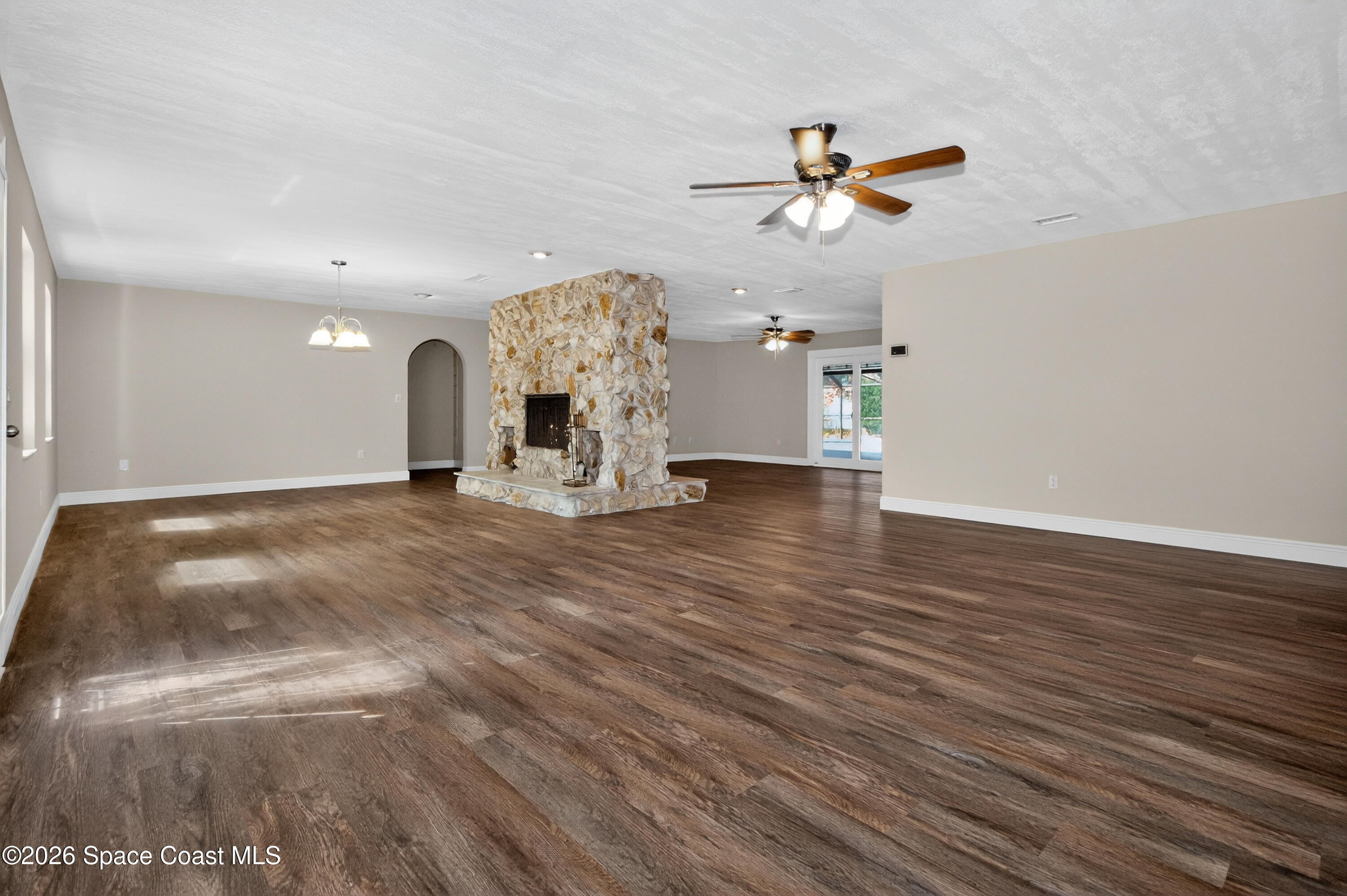 270 Mockingbird Lane Merritt Island, FL 32953 - Photo 11 of 41 Great room