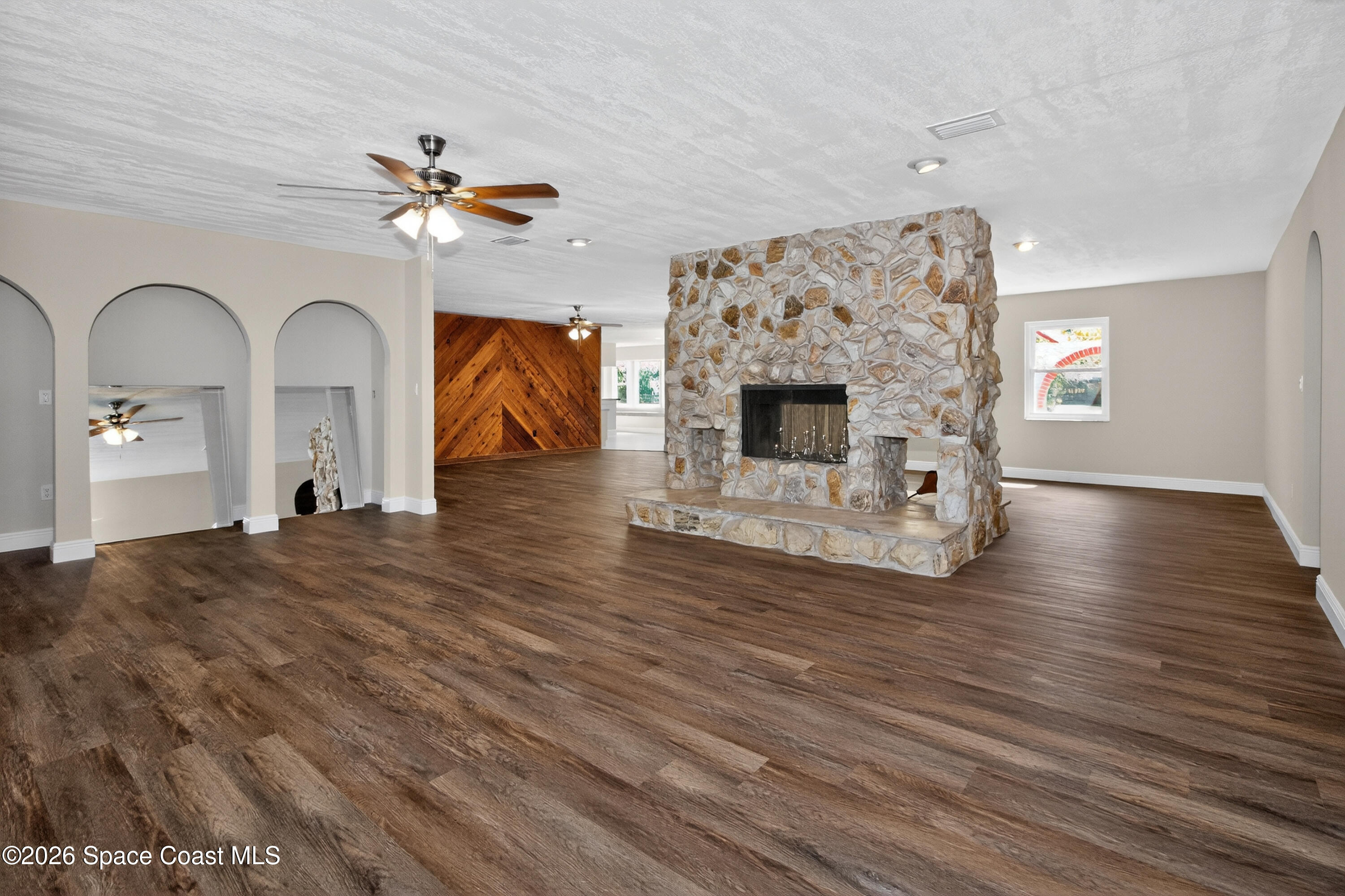 270 Mockingbird Lane Merritt Island, FL 32953 - Photo 14 of 41 Great Room