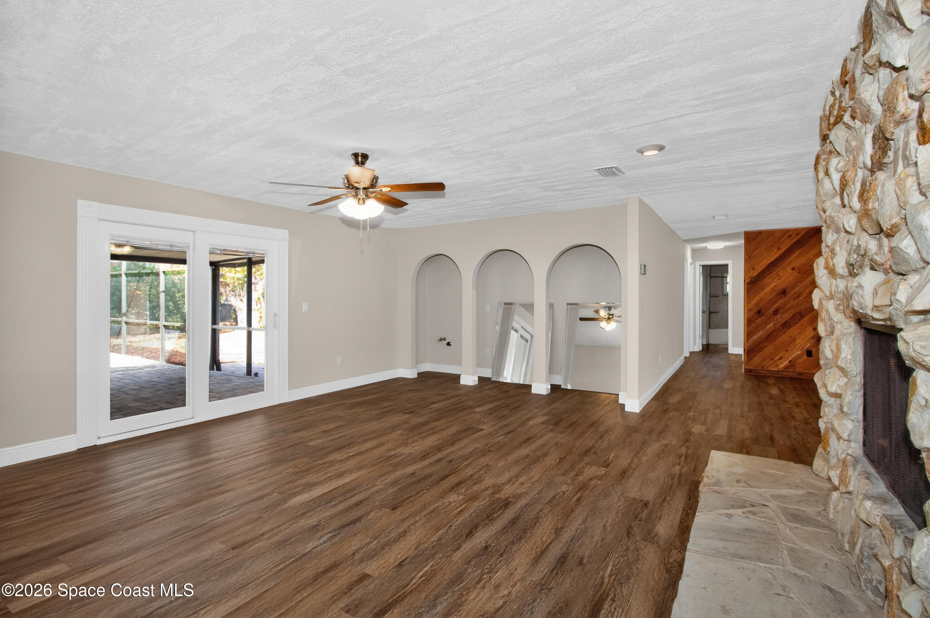270 Mockingbird Lane Merritt Island, FL 32953 - Photo 15 of 41 Great Room