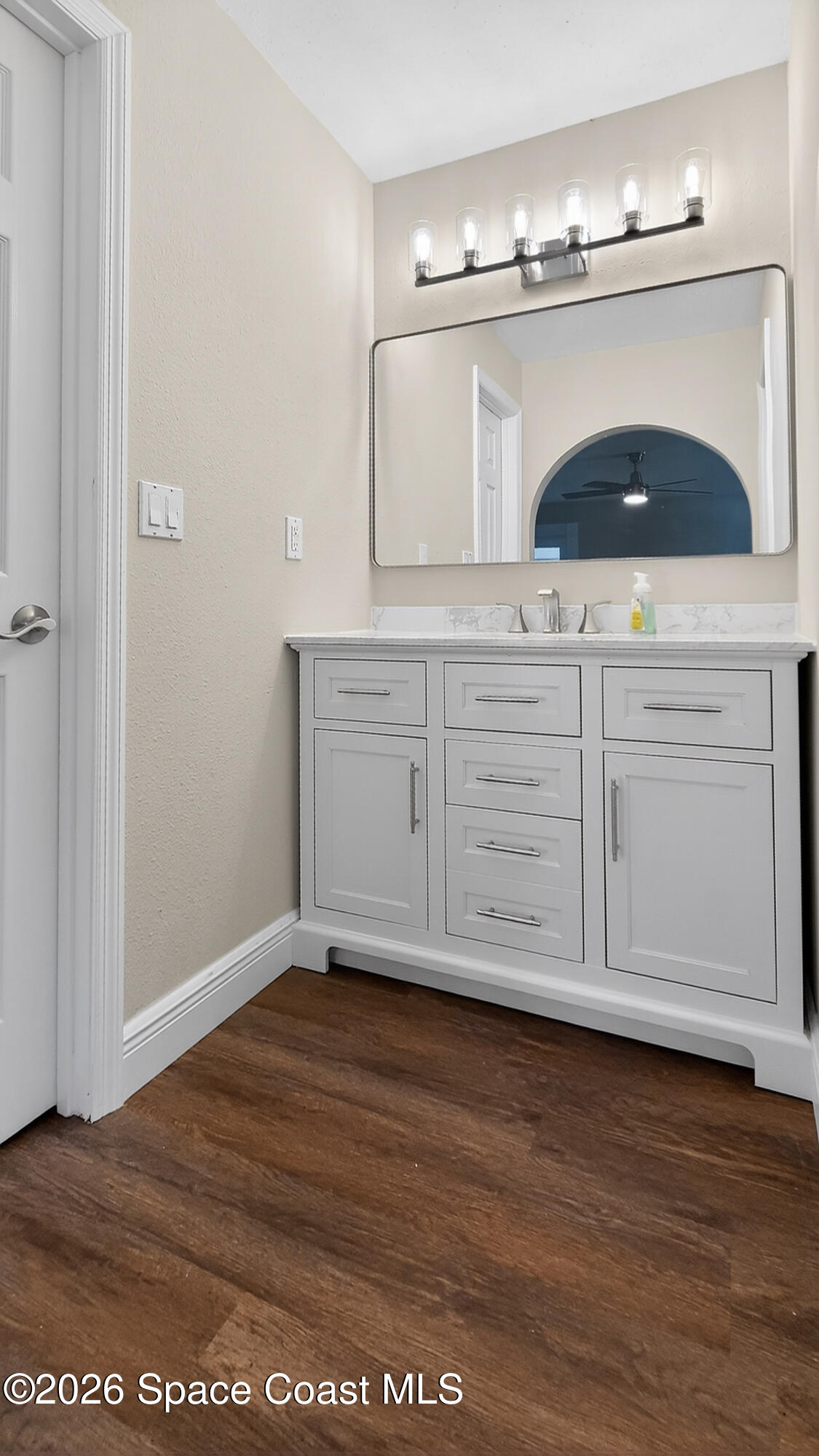 270 Mockingbird Lane Merritt Island, FL 32953 - Photo 20 of 41 Primary Vanity