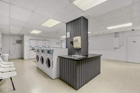 $174,000 | 1800 Lavaca Street, Unit 515, Austin, TX 78701