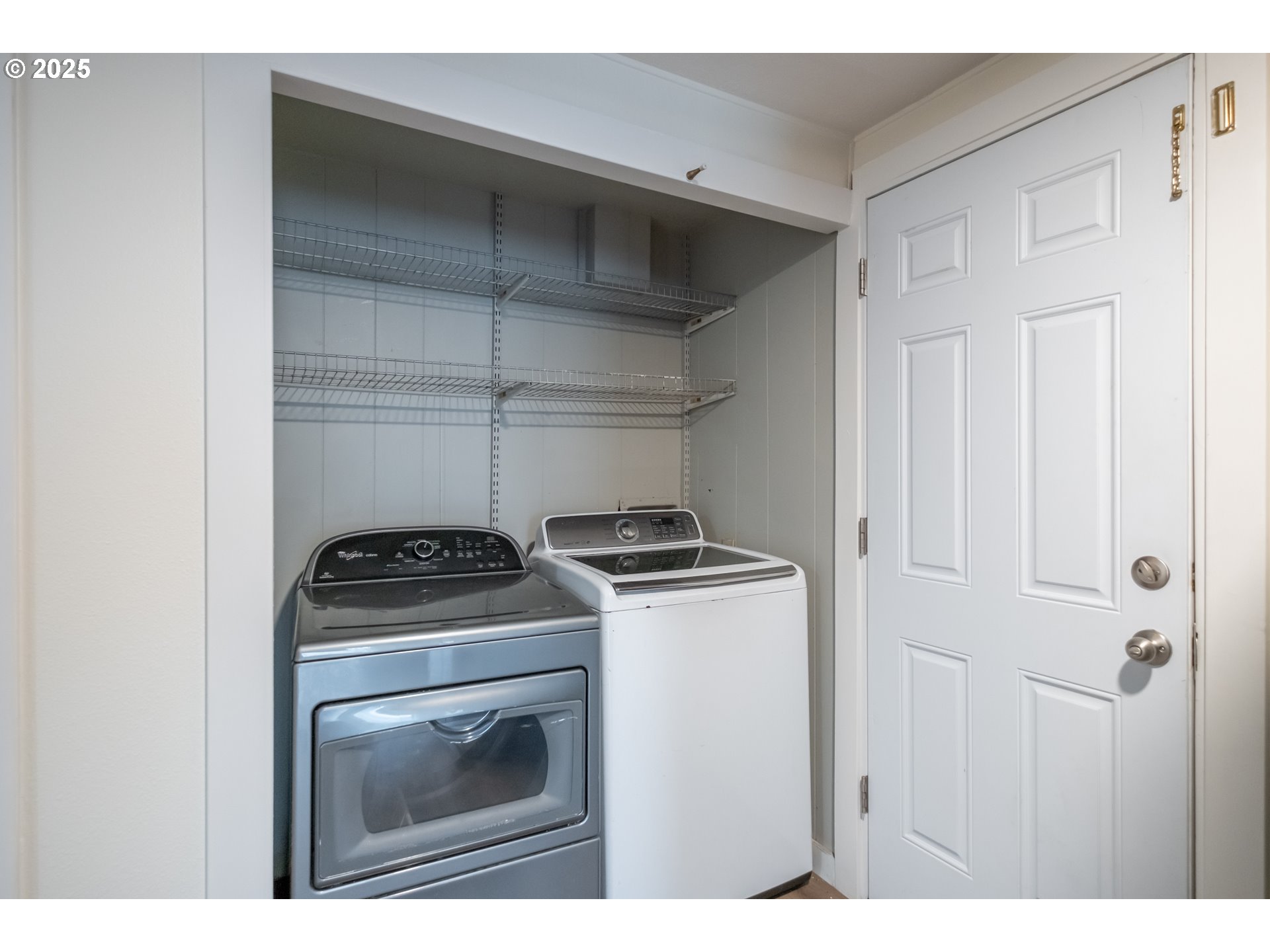 17640 Southwest Declaration Way Beaverton, OR 97006 - Photo 15 of 47