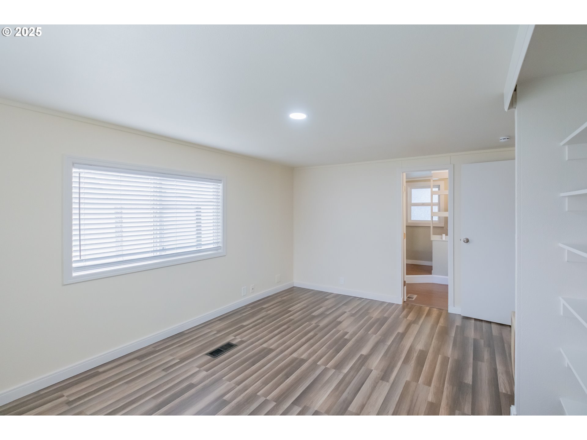 17640 Southwest Declaration Way Beaverton, OR 97006 - Photo 27 of 47