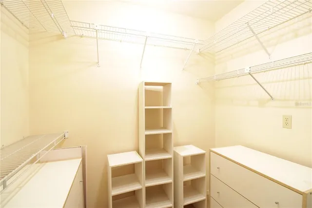 $2,000 | 12338 Northwest 9th Lane, Newberry, FL 32669