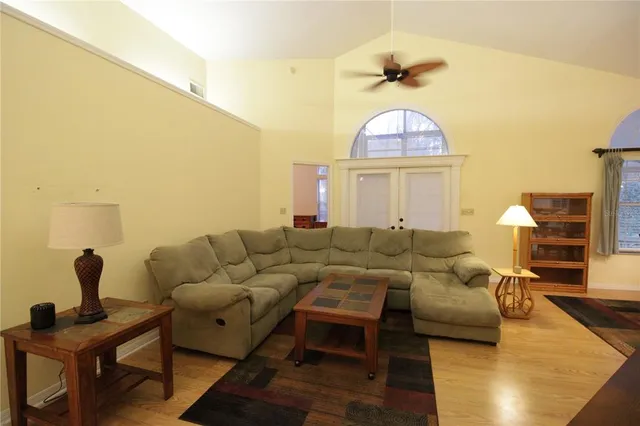 $2,000 | 12338 Northwest 9th Lane, Newberry, FL 32669