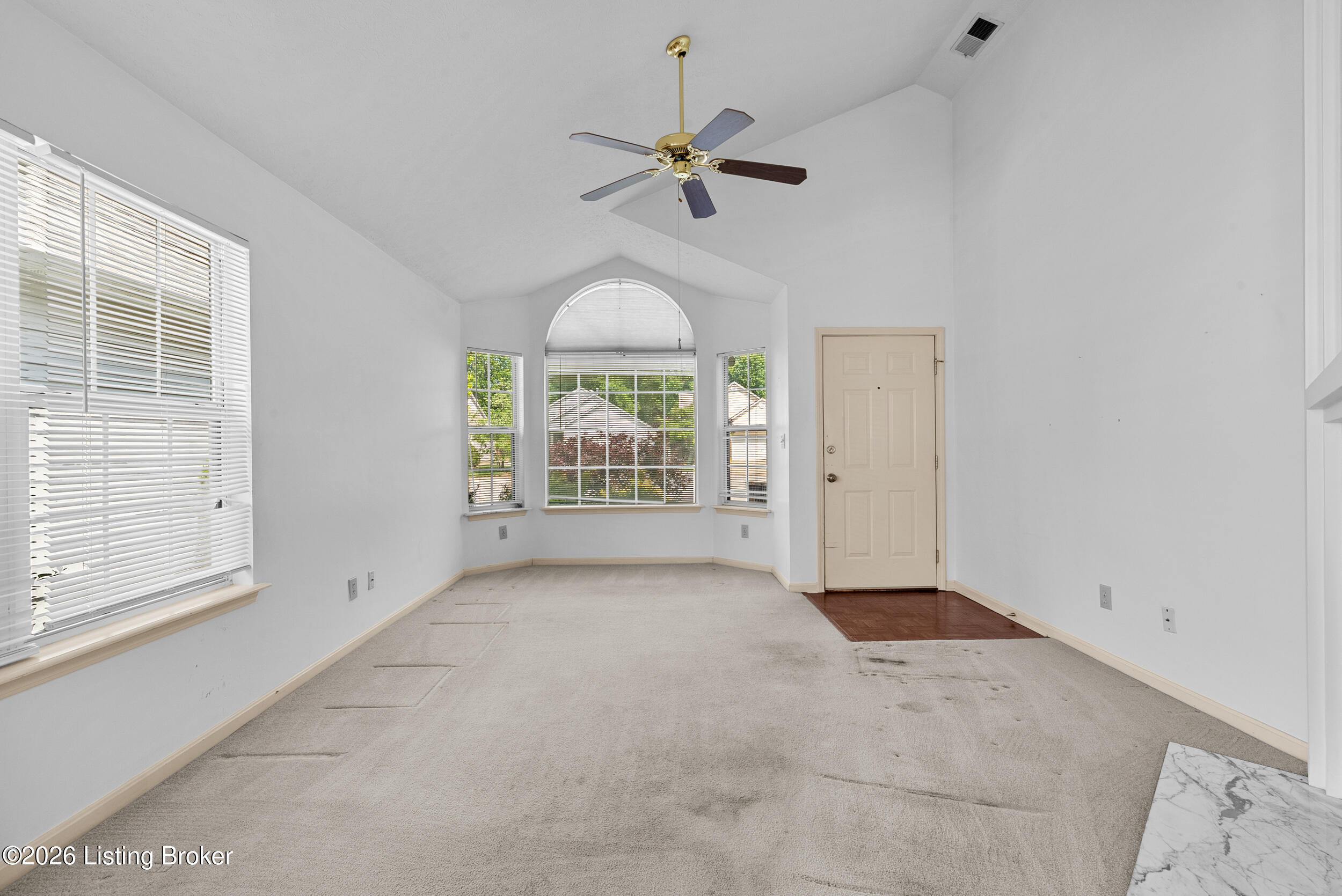 2514 Hampton Ridge Boulevard Louisville, KY 40220 - Photo 7 of 31 dsc02126
