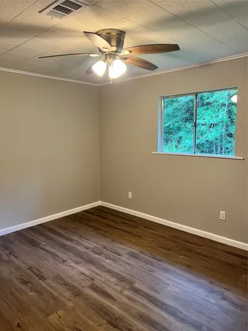 $699 | 120 Charles Barker Avenue, Unit 14, Cleveland, TX 77327