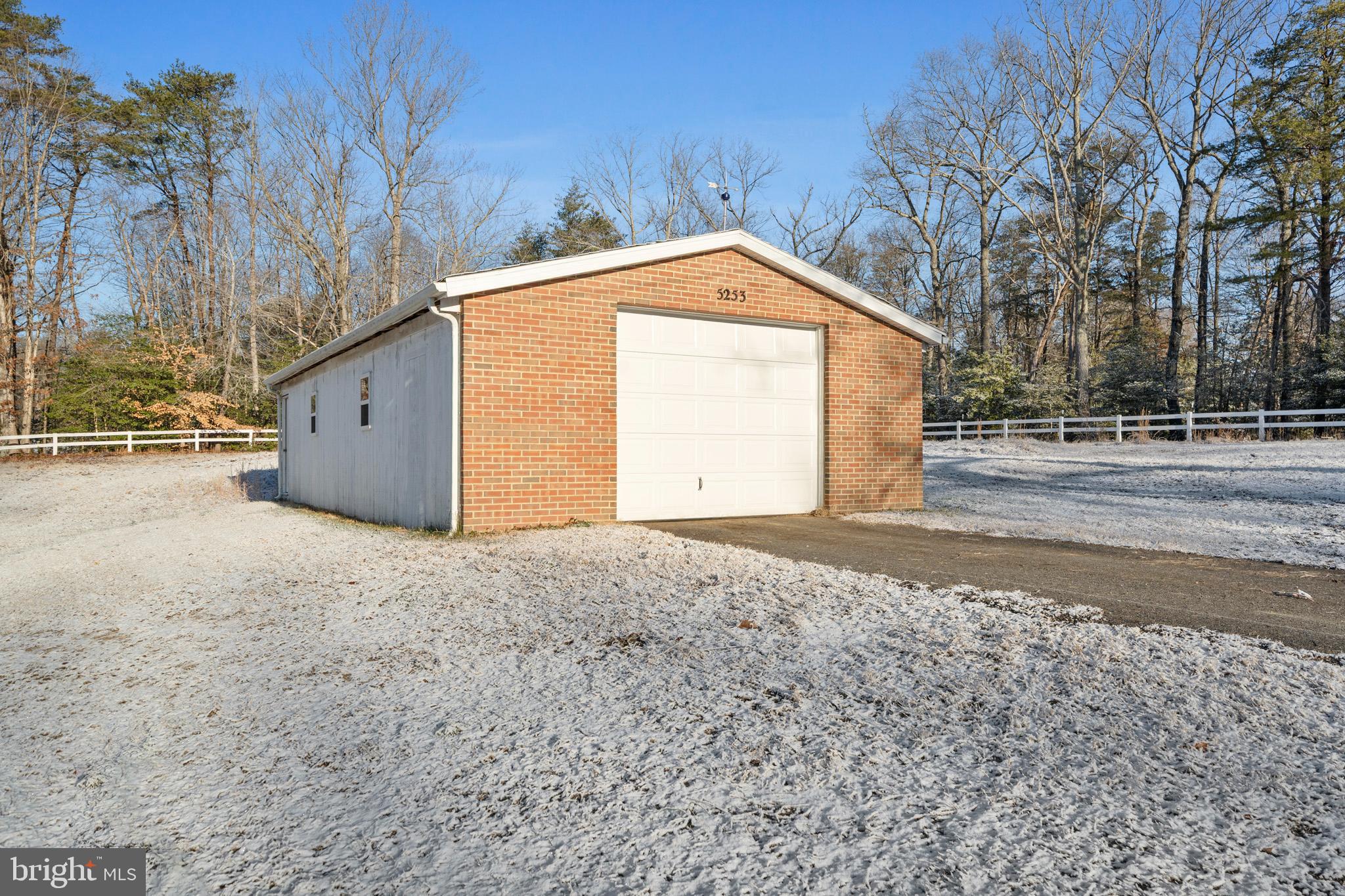 5253 Briscoe Farm Road Waldorf, MD 20601 - Photo 49 of 74 Detached garage